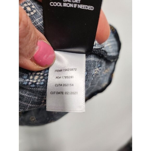 Torrid Womens Goddess Tank Top Sz 1X Black Floral Textured Stretch Halter Tunic - Picture 6 of 8